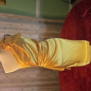 London Times Sunny Yellow Apparel